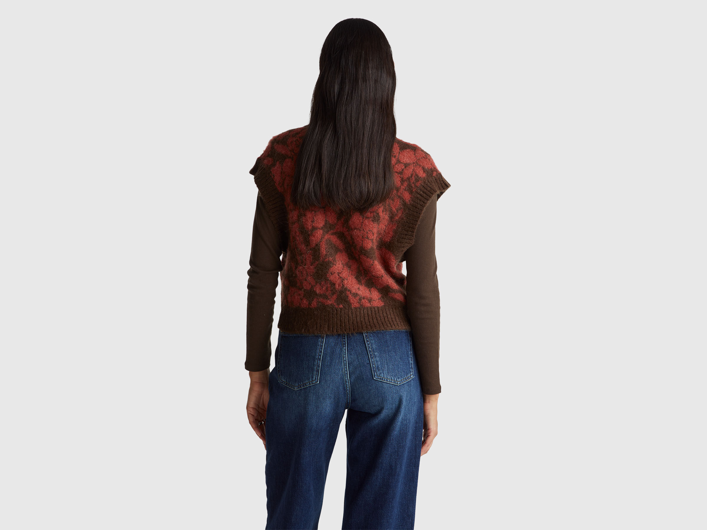 S/L V NECK SWEATER Femme image number 2